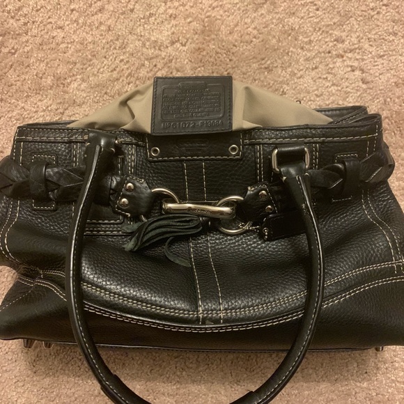 Coach - Picture 7 of 7